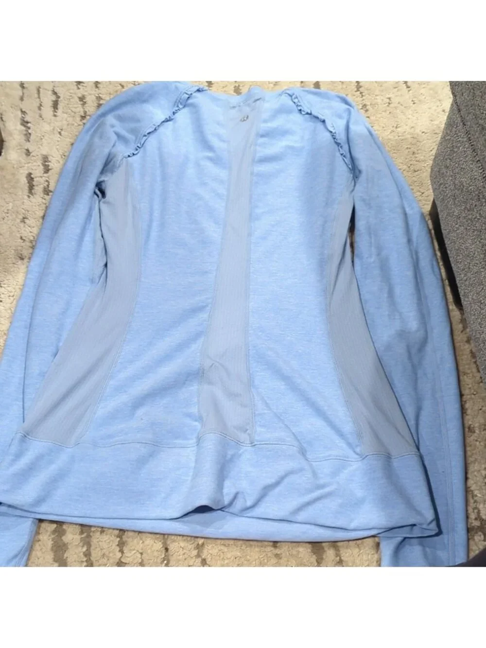 lululemon full tilt ruffle seam long sleeve light heathered blue